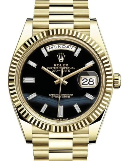 Rolex DAY-DATE Oyster 40mm Yellow Gold M228238-0059 Champagne Dial Fluted Bezel President Bracelet
